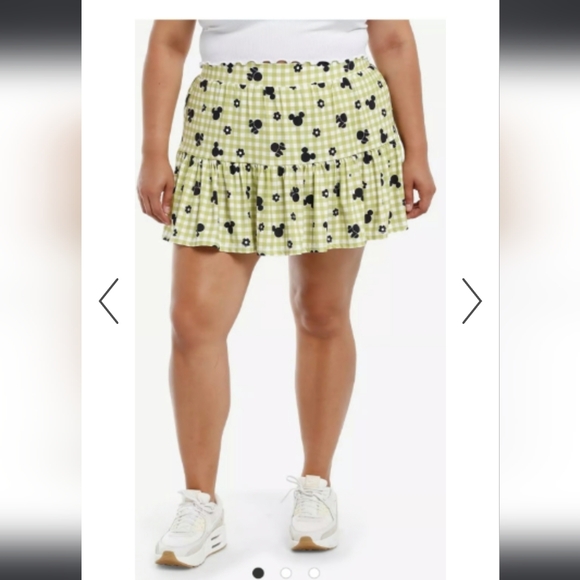 Disney Dresses & Skirts - Plus Size Disney Skort *With Pockets* From Hot Topic